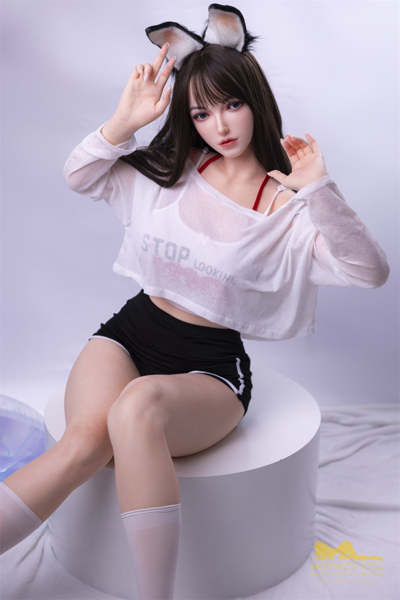 BrunetteAsianfullSiliconeIRONTECH_Doll05