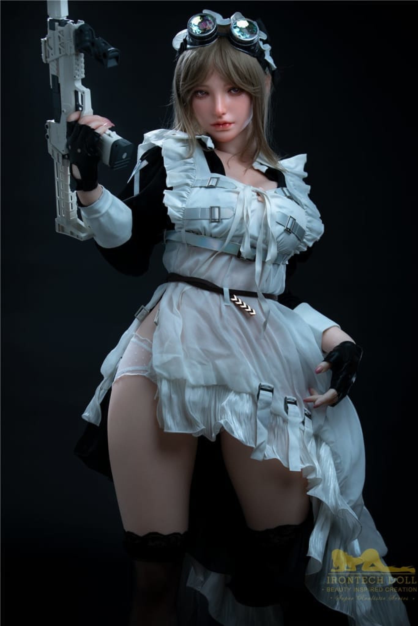 EvaBlondefullSiliconeIRONTECH_Doll02