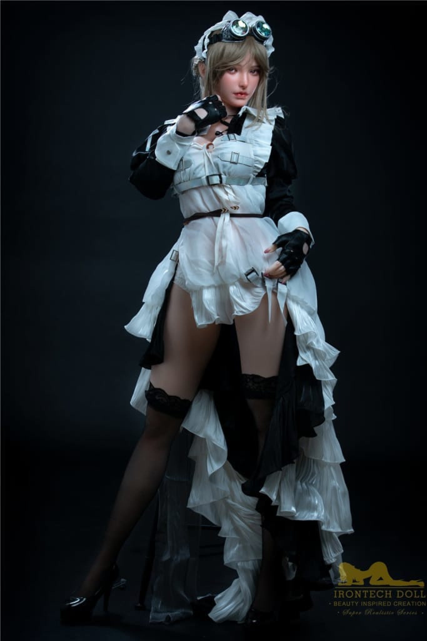 EvaBlondefullSiliconeIRONTECH_Doll09