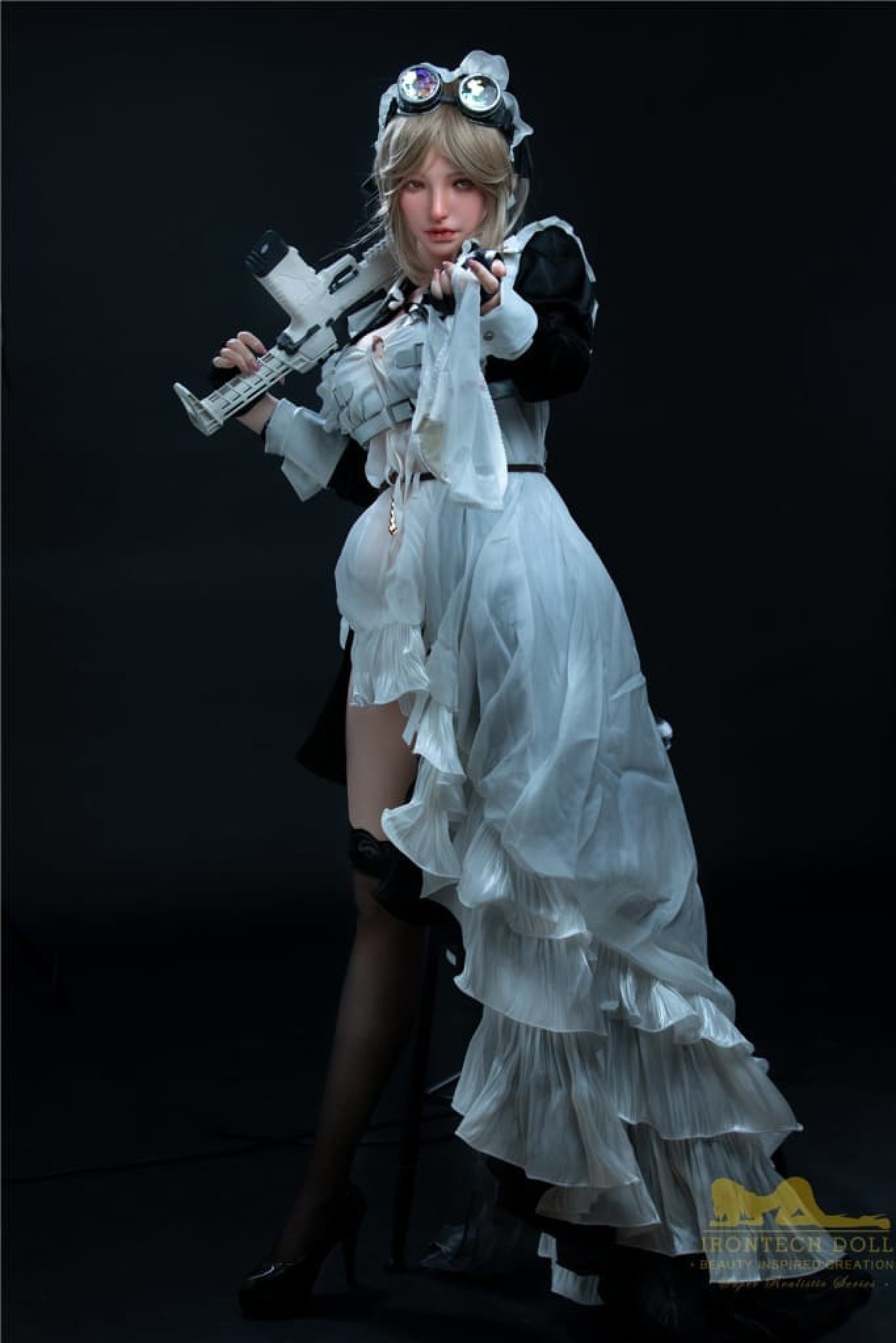 EvaBlondefullSiliconeIRONTECH_Doll12