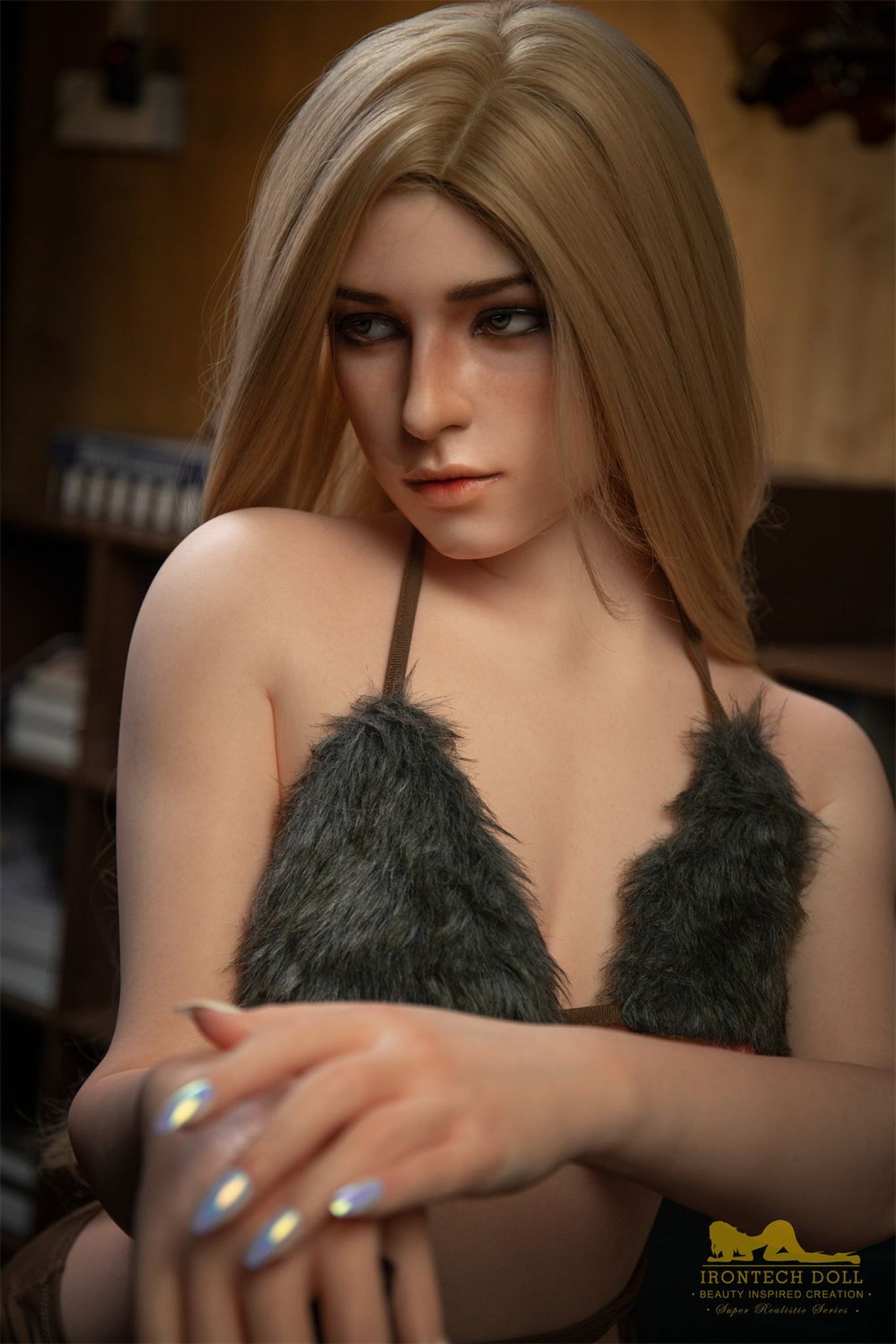 FloraBlondefullSiliconeA-CUPIRONTECH_Doll07