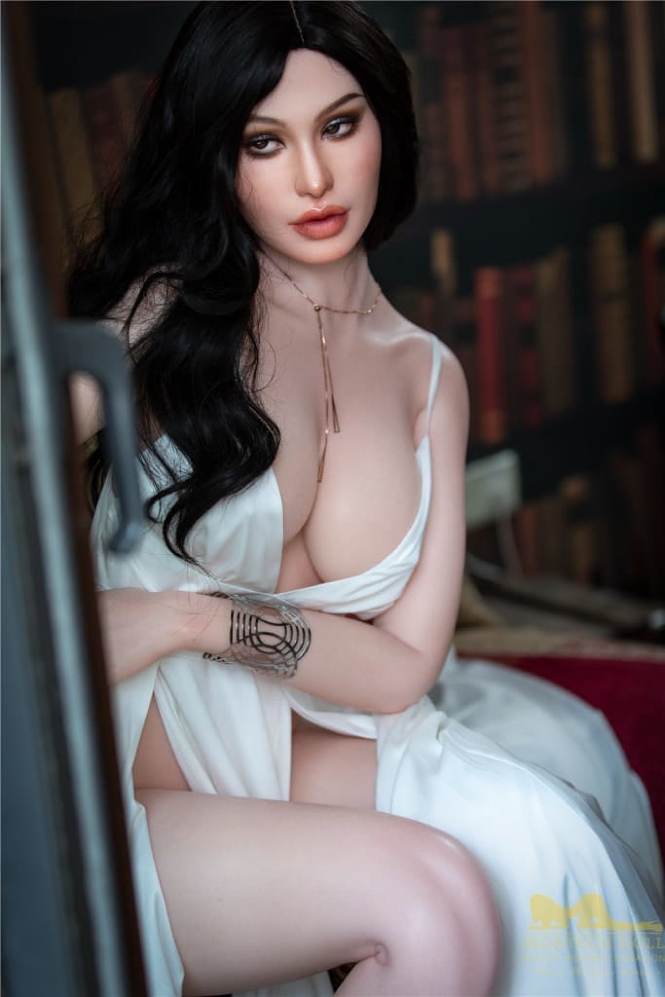 HedyBrunettefullSiliconeIRONTECH_Doll11