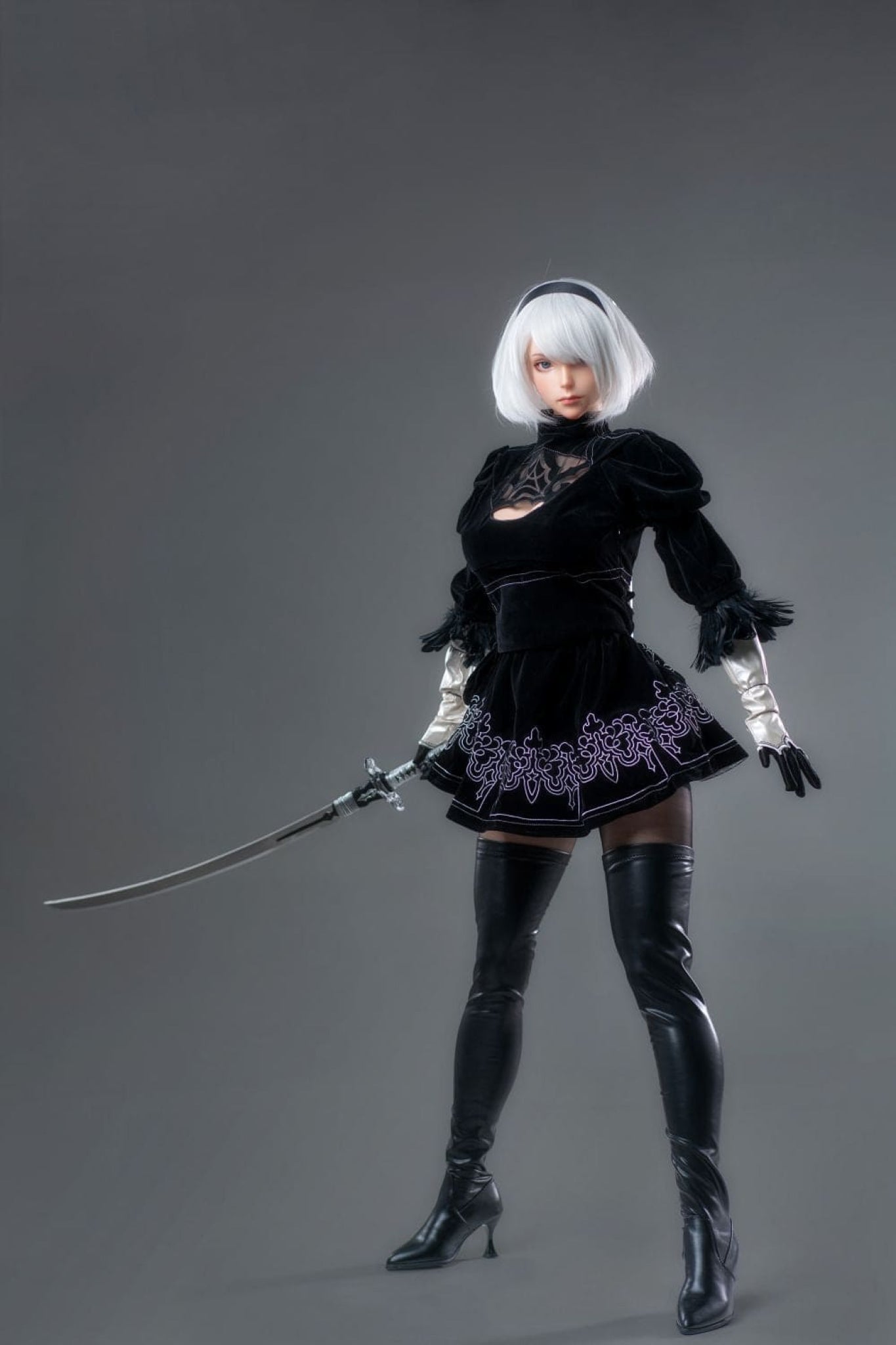 Lady18_1-112-1